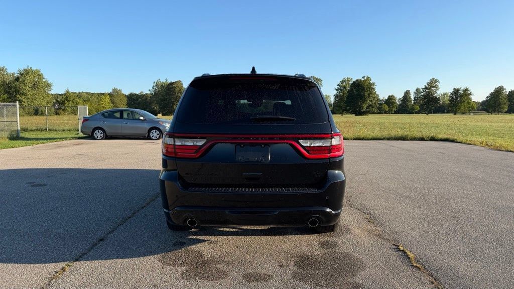 Used 2023 Dodge Durango R/T AWD/4WD image 8
