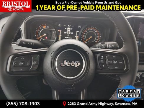 Used 2025 Jeep Wrangler Sport S image 18