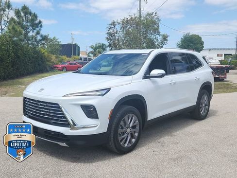 New 2026 Buick Enclave Preferred w/ Power Package AWD/4WD image 2