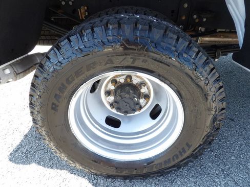 Used 2025 Ford F350 XLT w/ FX4 Off-Road Package AWD/4WD image 55