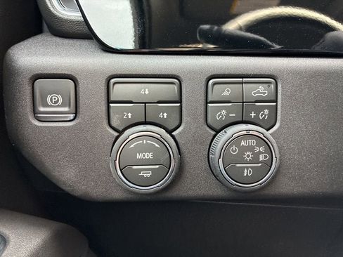 New 2026 Chevrolet Silverado 3500 LT w/ All Star Edition image 23