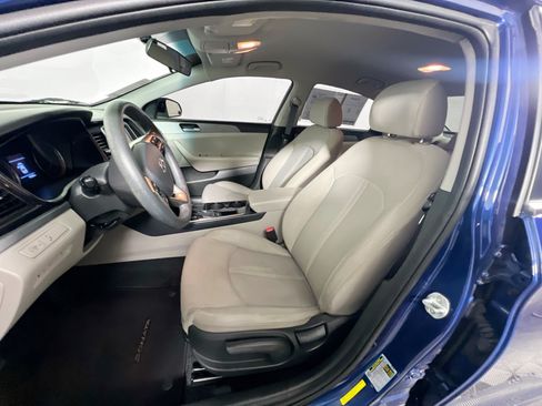 Used 2018 Hyundai Sonata SE FWD image 14
