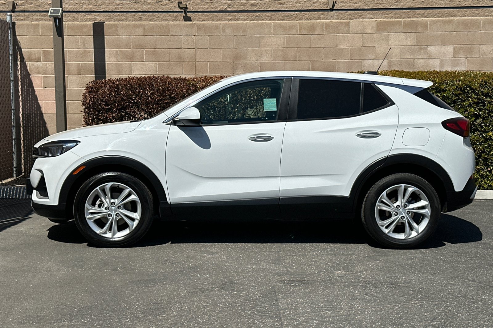 Used 2023 Buick Encore GX Preferred FWD image 7