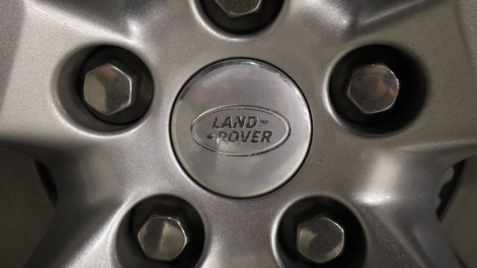 Used 2025 Land Rover Defender 110 S AWD/4WD image 20