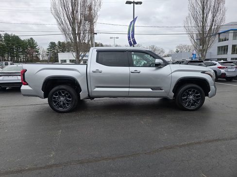 Used 2023 Toyota Tundra Platinum AWD/4WD image 9