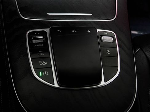 Used 2023 Mercedes-Benz E 350 Sedan image 21