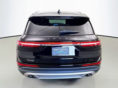 Used 2023 Lincoln Corsair Reserve image 6