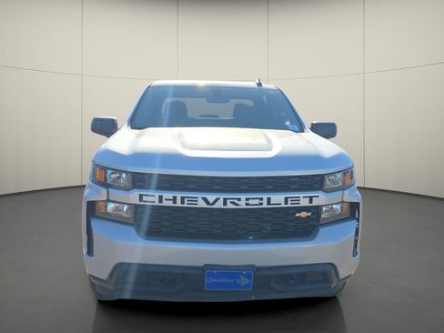 Used 2020 Chevrolet Silverado 1500 Custom w/ Custom Value Package RWD image 10