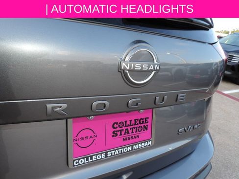 Certified 2024 Nissan Rogue SV AWD/4WD image 11