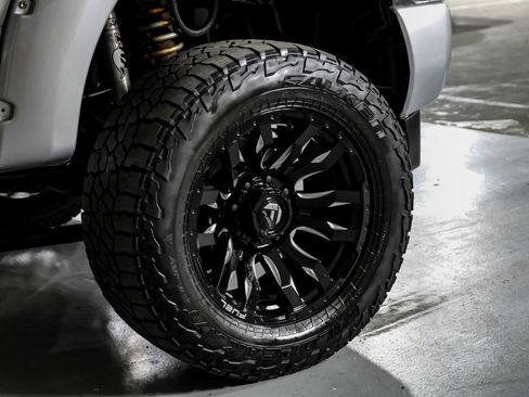 Used 2019 Ford F250 Platinum w/ Platinum Ultimate Package image 49