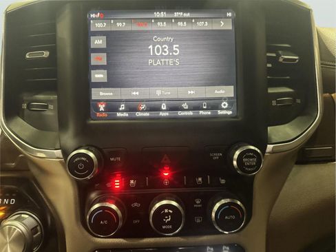 Used 2019 RAM 2500 Laramie AWD/4WD image 15