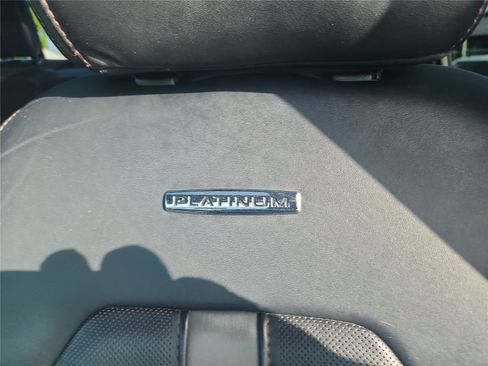 Certified 2019 Ford F450 Platinum w/ Platinum Ultimate Package AWD/4WD image 19