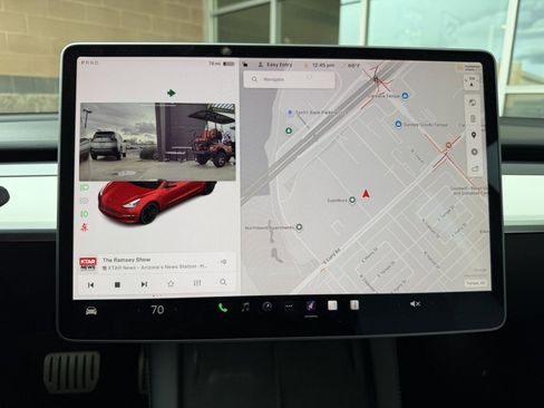 Used 2022 Tesla Model 3 Performance image 25