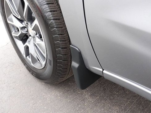 Used 2023 Chevrolet Silverado 1500 LT image 13