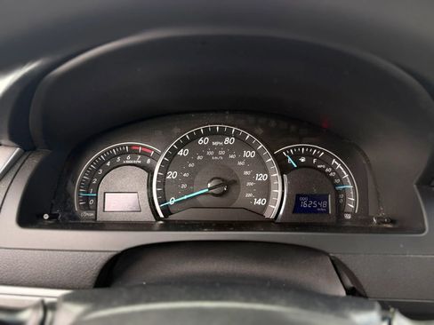 Used 2012 Toyota Camry LE FWD image 22