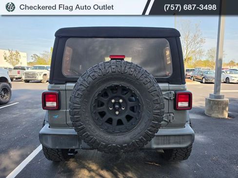 Used 2019 Jeep Wrangler Unlimited Sport image 5