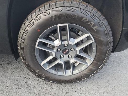 New 2026 GMC Terrain AT4 w/ Convenience Package III image 5