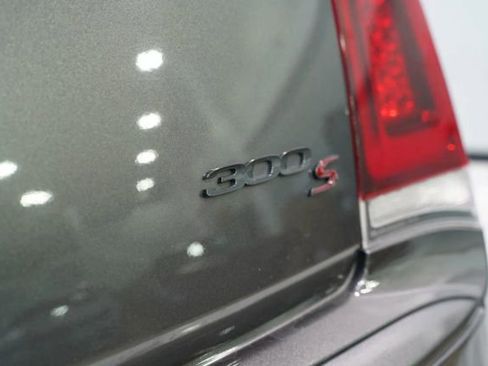 Used 2022 Chrysler 300 S w/ Comfort Group RWD image 44