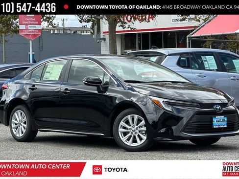 Used 2026 Toyota Corolla XLE FWD image 1