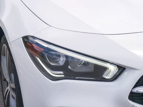Used 2020 Mercedes-Benz CLA 250 image 4