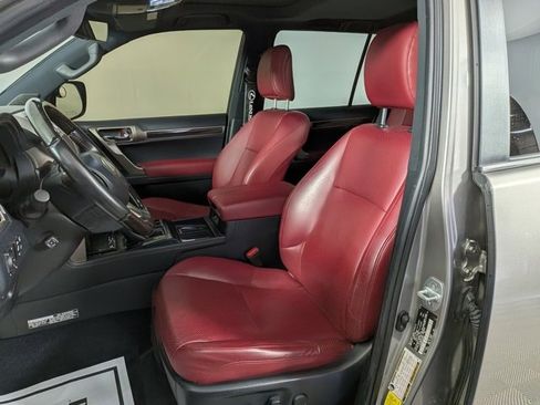 Used 2020 Lexus GX 460 Luxury image 19