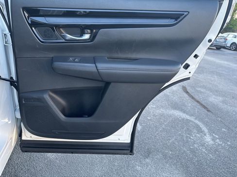 Used 2024 Honda CR-V EX-L image 49
