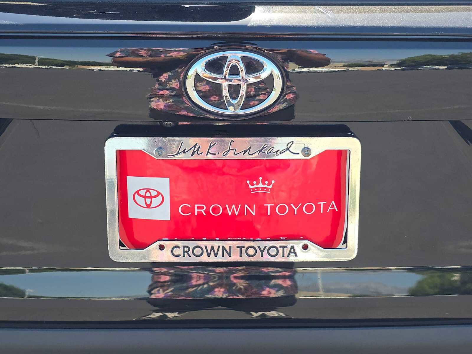 Used 2019 Toyota RAV4 XLE Premium w/ Carpet Mat Package FWD image 13