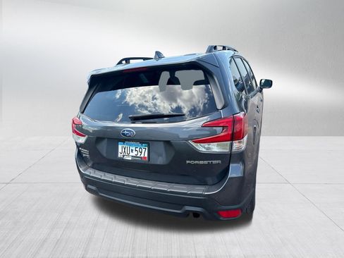 Used 2022 Subaru Forester Premium AWD/4WD image 10