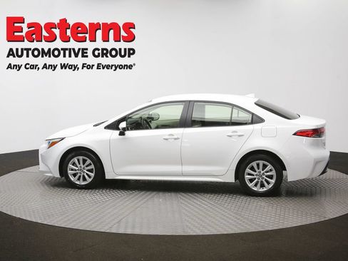 Used 2024 Toyota Corolla LE w/ LE Convenience Package FWD image 60