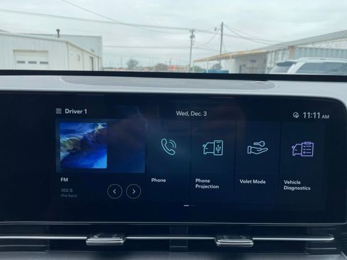 Used 2025 Hyundai Kona SEL image 18