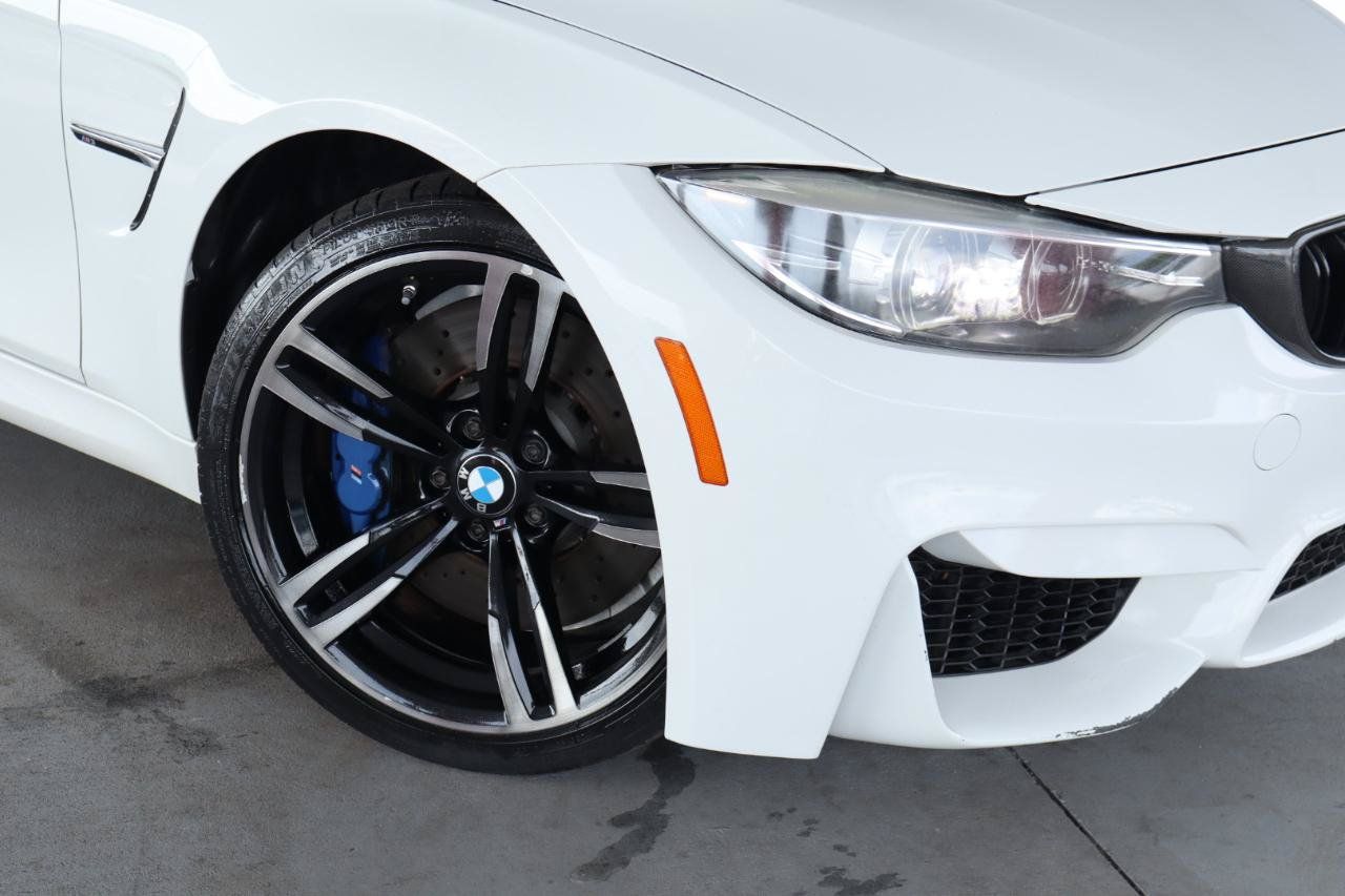 Used 2018 BMW M3 RWD image 4