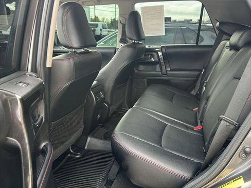 Certified 2020 Toyota 4Runner TRD Off-Road Premium w/ Moonroof Package image 21