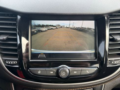 Used 2018 Chevrolet Trax LS image 20