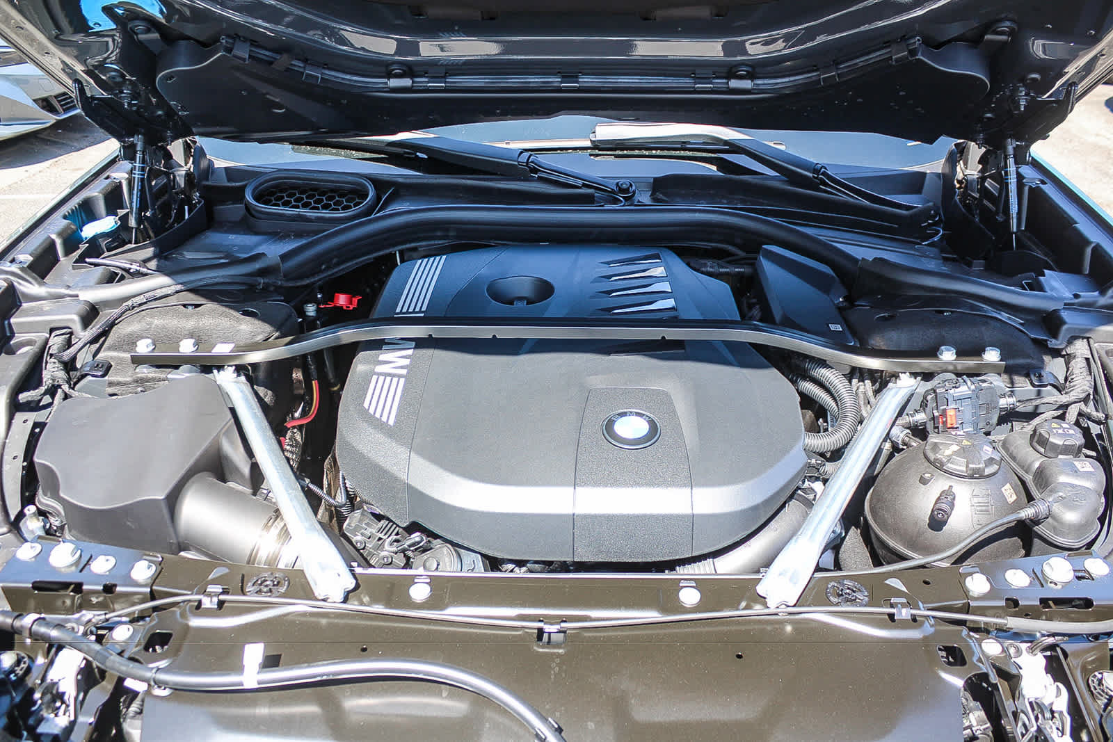 New 2027 BMW 740i w/ Executive Package RWD image 27