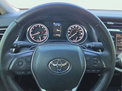 Used 2018 Toyota Camry SE w/ Audio Package FWD image 24