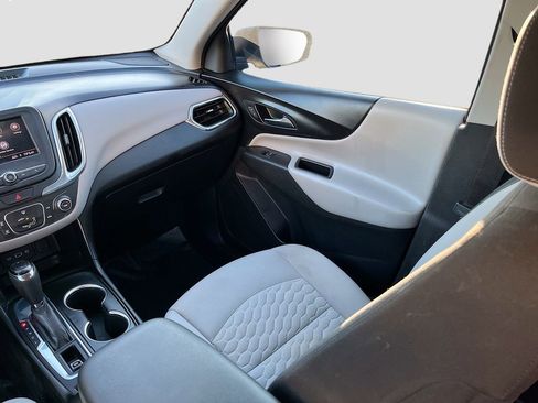 Used 2021 Chevrolet Equinox LS w/ LPO, Blackout Package FWD image 21