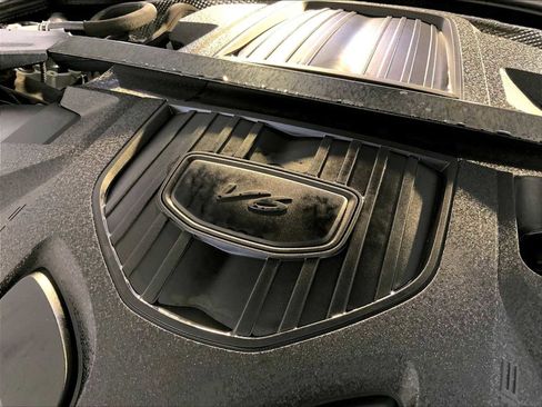 Certified 2025 Porsche Panamera 4 image 33