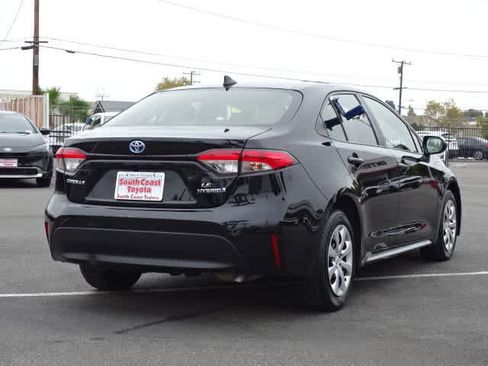 Certified 2023 Toyota Corolla LE w/ Carpet Mat Package (TMS) FWD image 13
