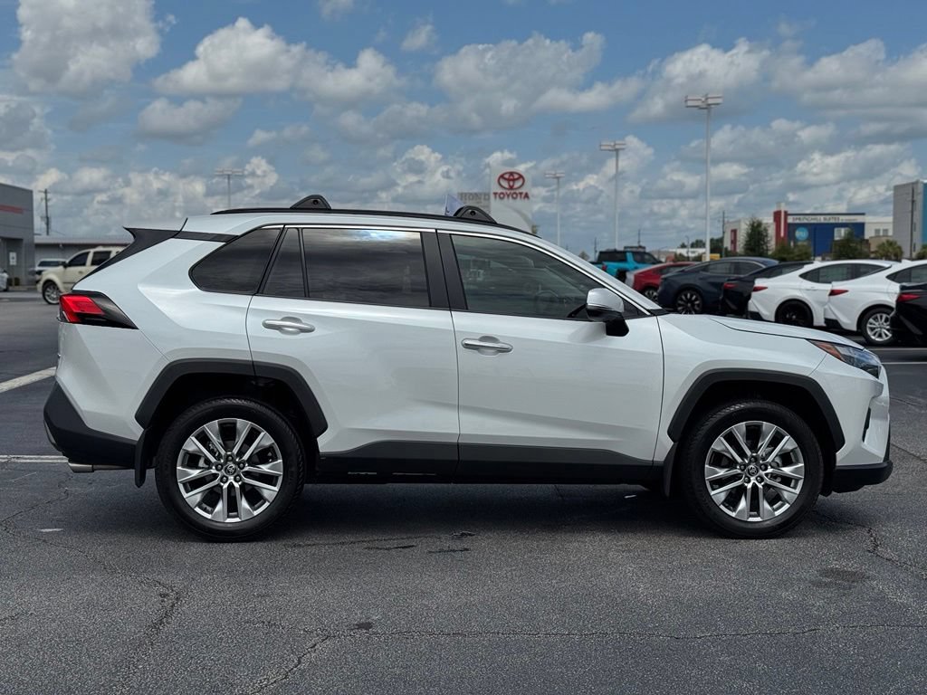 Used 2025 Toyota RAV4 Limited FWD image 7