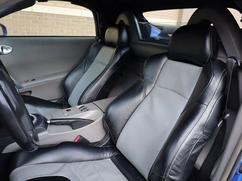 Used 2005 Nissan 350Z Touring image 17