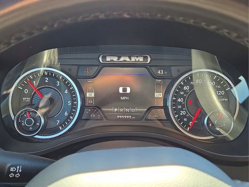 Used 2022 RAM 1500 Lone Star image 25