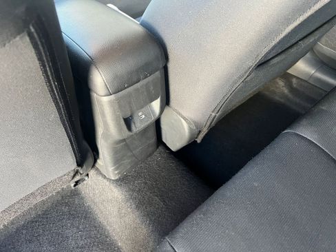 Used 2025 Nissan Versa SV image 23