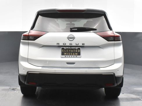 New 2026 Nissan Rogue SV image 26