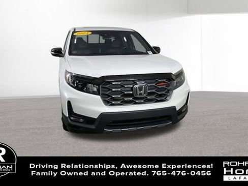 Used 2024 Honda Ridgeline TrailSport image 3