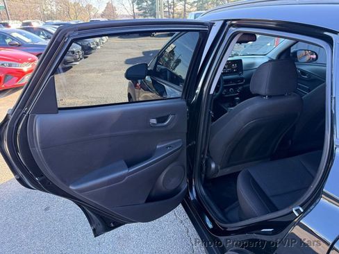Used 2023 Hyundai Kona SEL image 10