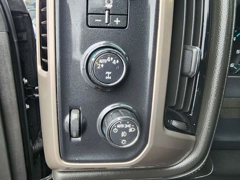 Used 2018 GMC Sierra 1500 Denali w/ Denali Ultimate Package image 25