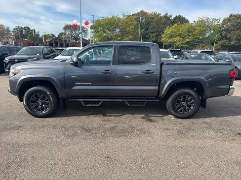 Used 2021 Toyota Tacoma SR5 image 4