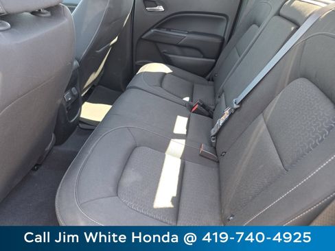 Used 2019 GMC Canyon SLE w/ Elevation Edition AWD/4WD image 18