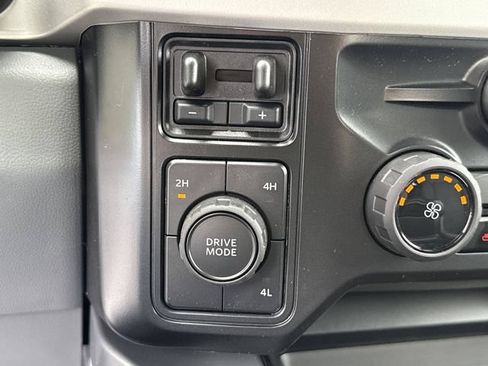 New 2026 Ford F450 XLT w/ XLT Value Package AWD/4WD image 33