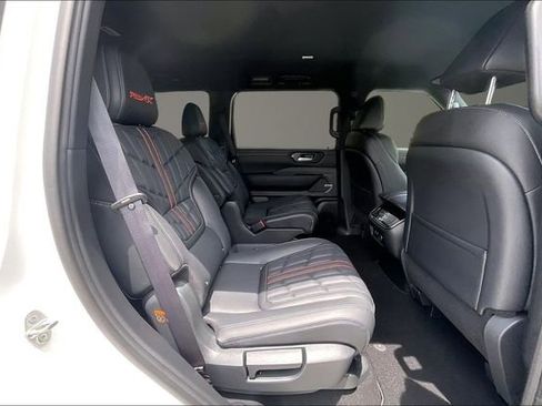 New 2026 Nissan Armada PRO-4X w/ Captain's Chari Seat Package AWD/4WD image 10
